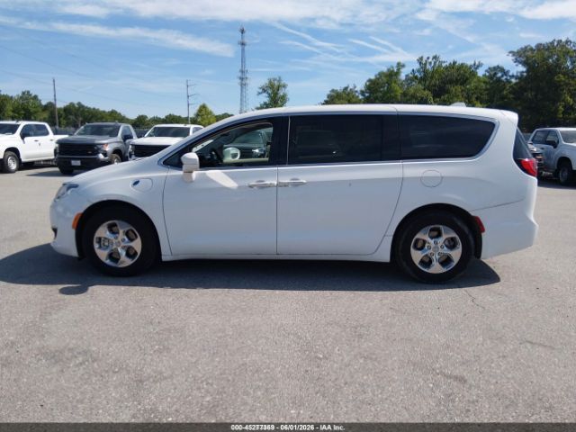 chrysler pacifica hybrid 2019 2C4RC1H78KR679076 image chrysler pacifica hybrid 2019 2C4RC1H78KR679076 image